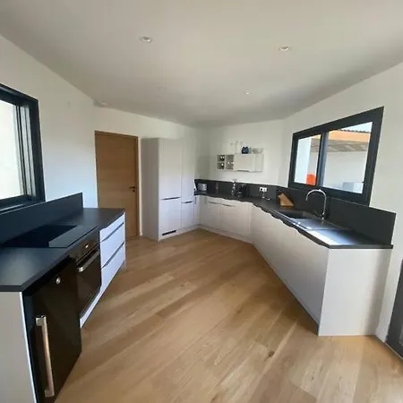 De Gamme 160 M2 Piscine Chfe Et Jacuzzi